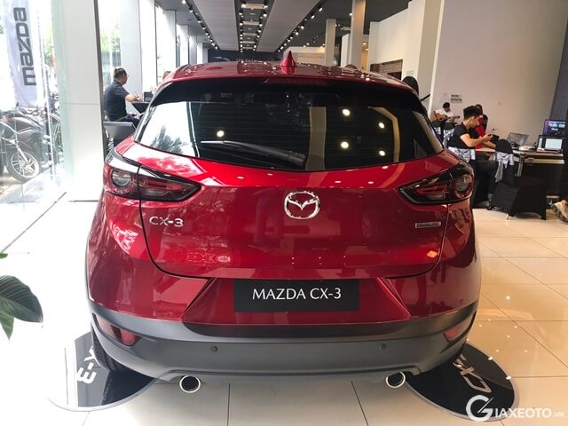 duoi-xe-Mazda-CX3