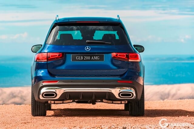 duoi-xe-mercedes-benz-glb-200