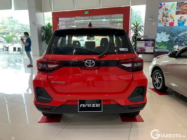duoi-xe-toyota-raize-2025