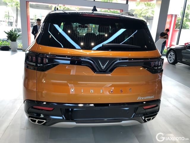 duoi-xe-vinfast-president