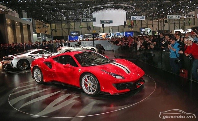 Qua Vũ tiếp tục tậu siêu xe Ferrari 488 GTB hơn 10 tỷ đồng
