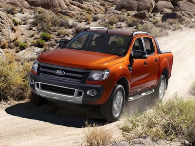 ford-ranger-doanh-so-2013