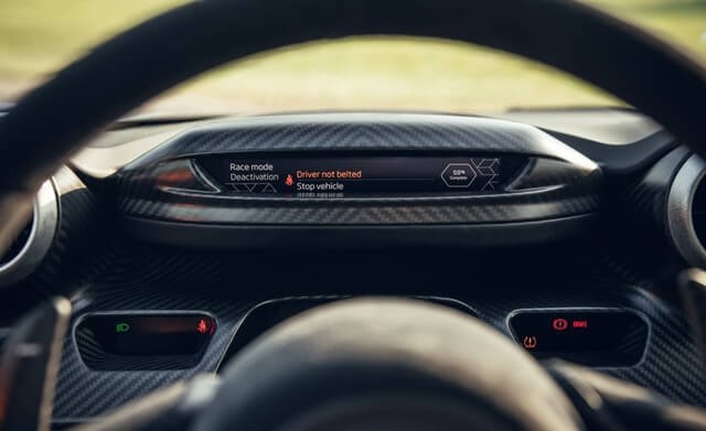 gap-dong-ho-xe-mclaren-senna