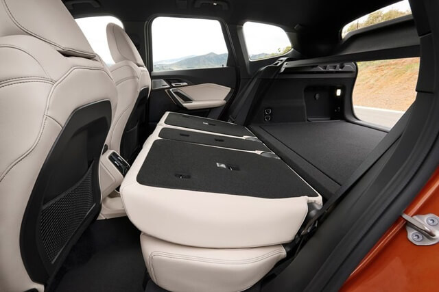 gap-ghe-sau-xe-bmw-x1-the-he-thu-3