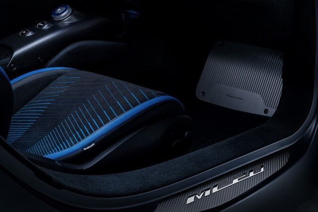 ghe-phu-maserati-mc20