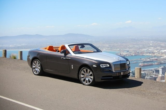 Giá xe Rolls Royce và ưu đãi mới nhất 2023 hiện nay