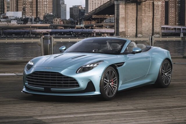 gia-xe-aston-martin-db12