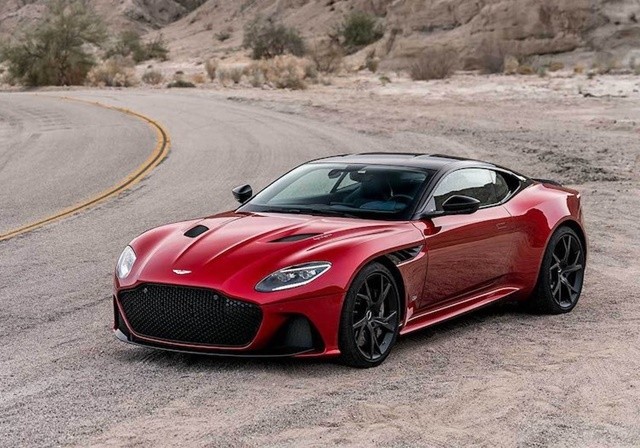 gia-xe-aston-martin-dbs-superleggera-coupe