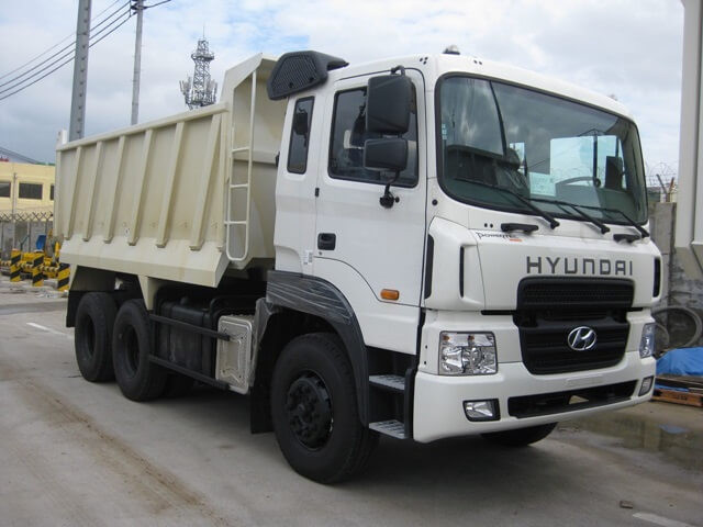gia-xe-tai-benz-hyundai-hd270