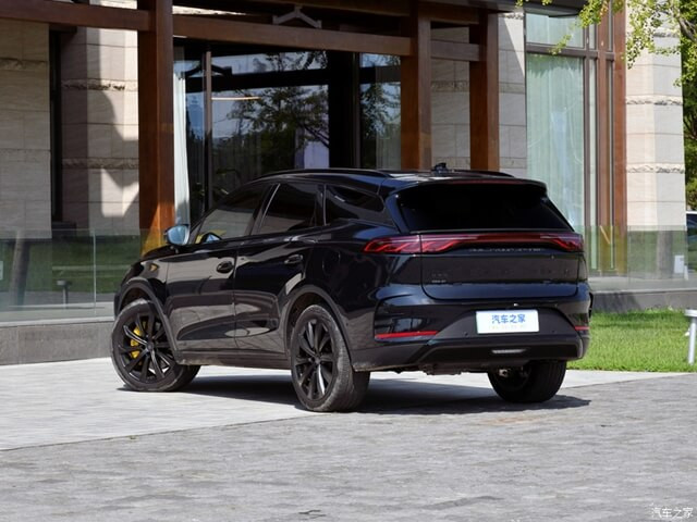 gia-xe-byd-tang-dm-p