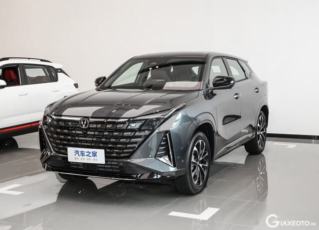 gia-xe-changan-uni-z
