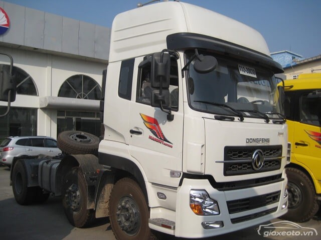 gia-xe-dau-keo-dongfeng-yc375