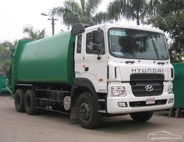 gia-xe-ep-rac-hyundai