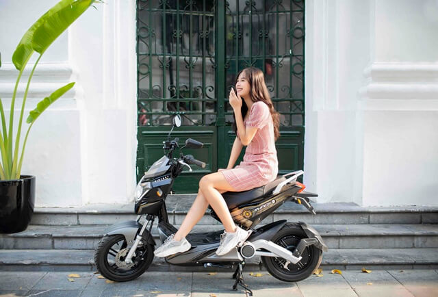 giá xe máy vinfast