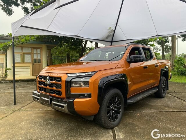 gia-xe-mitsubishi-triton-2026