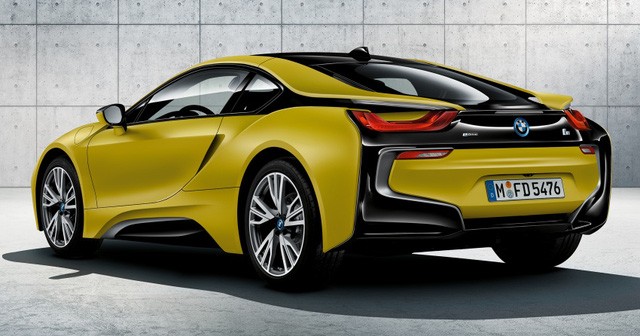  Detalles del BMW i8 2023 con precio en Vietnam (07/2023)