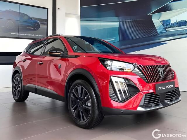 gia-xe-peugeot-2008-2025