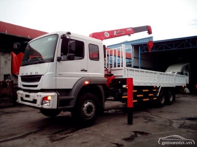 gia-xe-tai-gan-cau-Fuso-3-chan