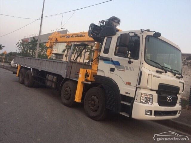 gia-xe-tai-hino-gan-cau-soosan