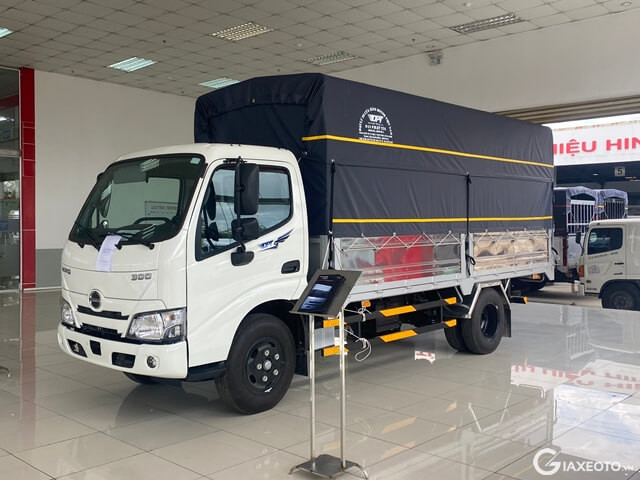 gia-xe-tai-hino-xzu650l