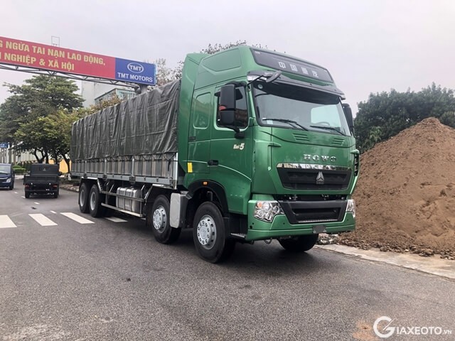 gia-xe-tai-howo-5-chan