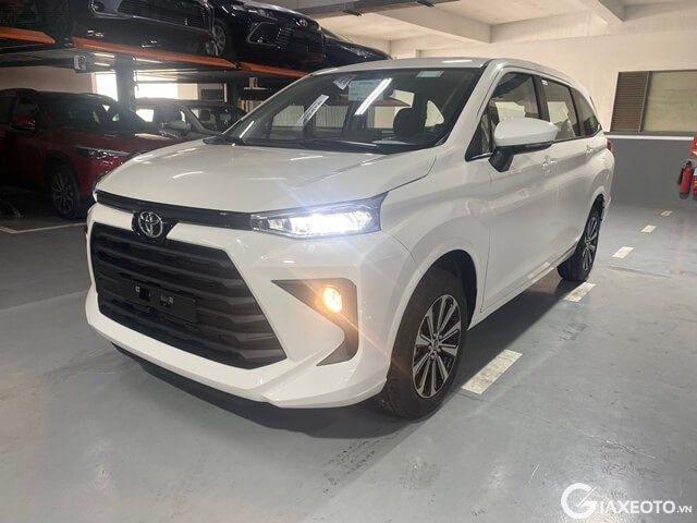 gia-xe-toyota-avanza