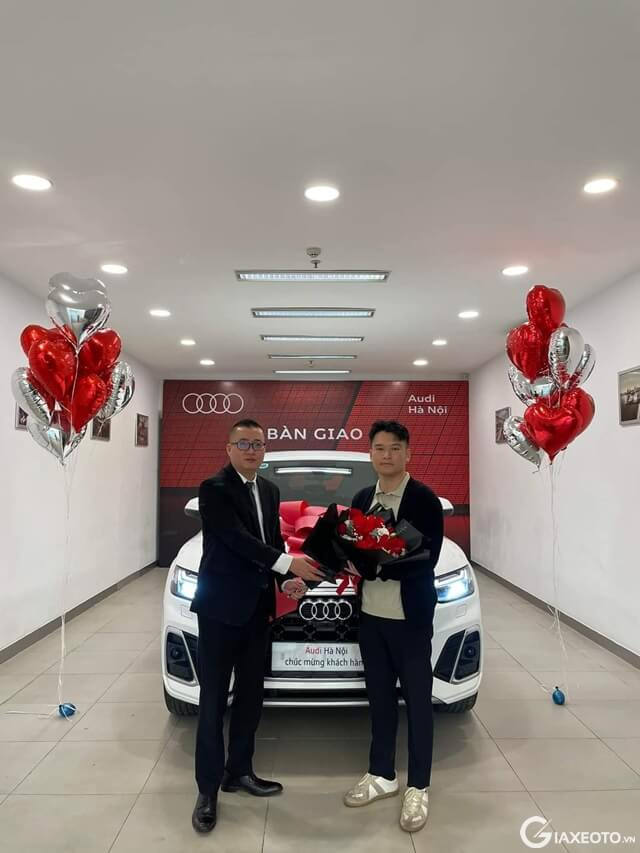 giao-xe-audi-cho-khach-hang-tai-audi-ha-noi