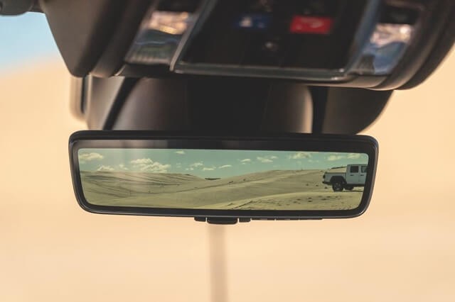 guong-chieu-hau-trong-xe-ram-1500-trx