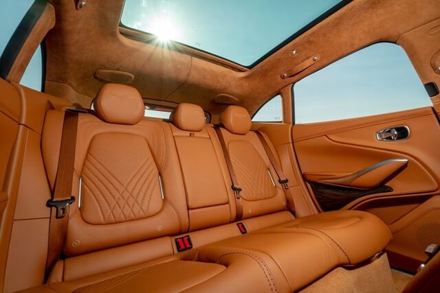 hang-ghe-sau-xe-aston-martin-dbx