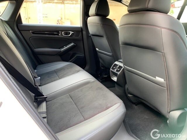 hang-ghe-sau-xe-honda-civic