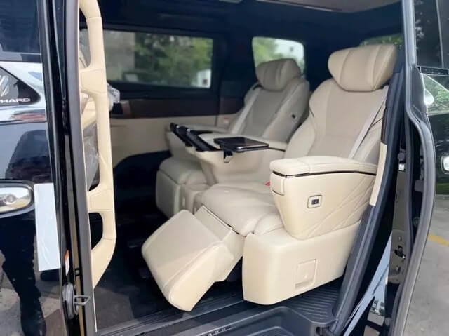 hang-ghe-sau-xe-toyota-alphard