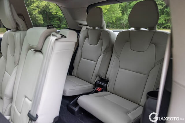 hang-ghe-thu-3-xe-volvo-xc90-2025