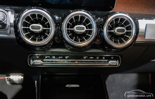 he-thong-dieu-hoa-xe-mercedes-benz-glb200