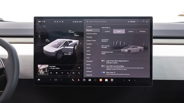 he-thong-giai-tri-xe-Tesla-Cybertruck