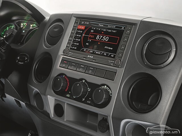 he-thong-giai-tri-xe-minibus-gaz-gazelle-next