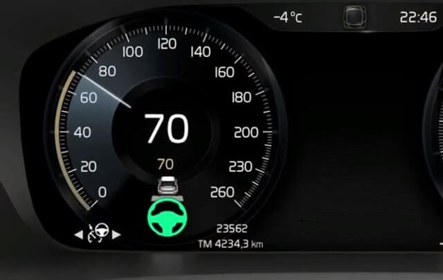 he-thong-ho-tro-pilot-assist-Volvo-V90