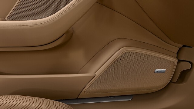 he-thong-loa-panamera-turbo-sport-turismo