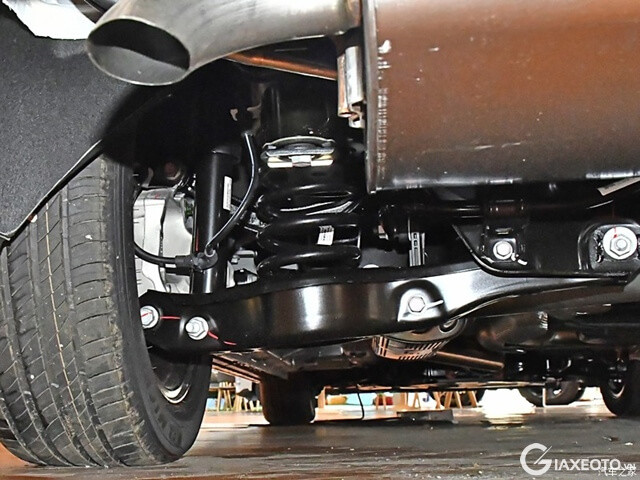 he-thong-treo-xe-gac-m8