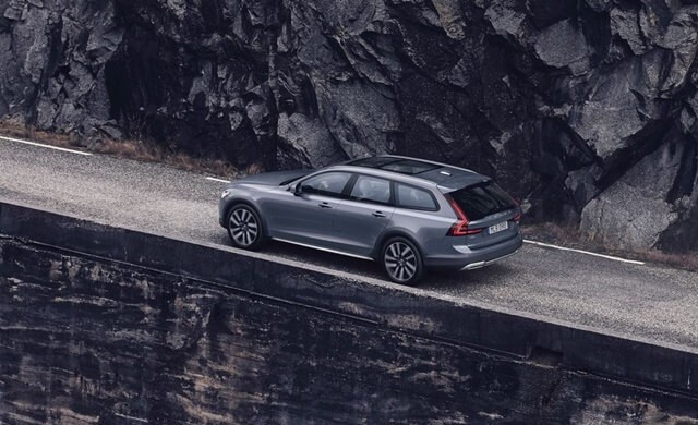 hinh-anh-xe-volvo-v90-2021