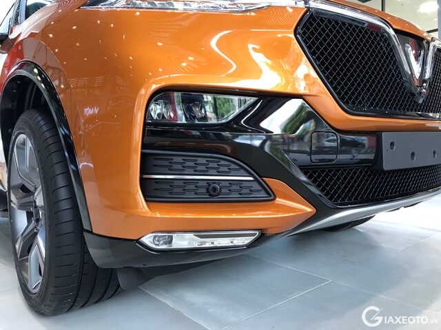 hoc-den-suong-mu-xe-vinfast-president