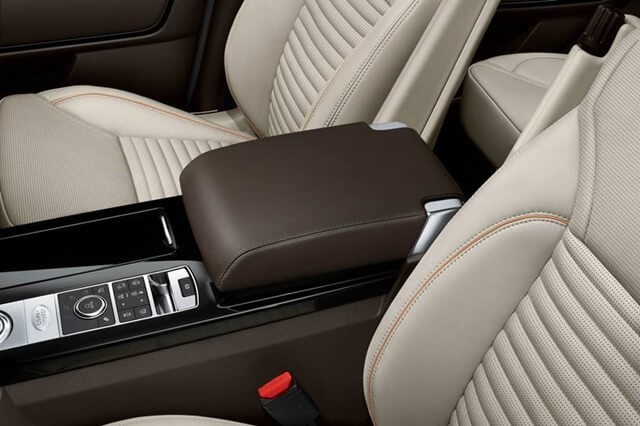 hoc-trung-tam-xe-land-rover-discovery