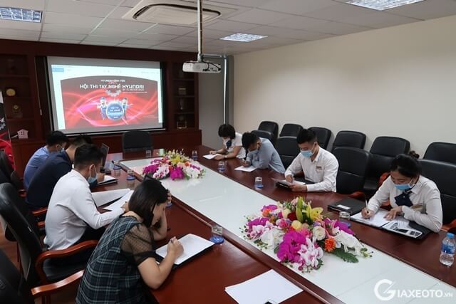 hoi-thi-tay-nghe-noi-bo-hyundai-vinh-yen