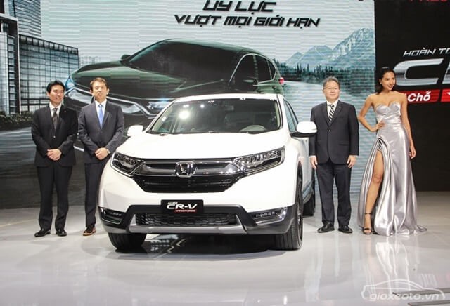 Giá Honda CRV 7 chỗ Civic đột ngột giảm gần 200 triệu đồng
