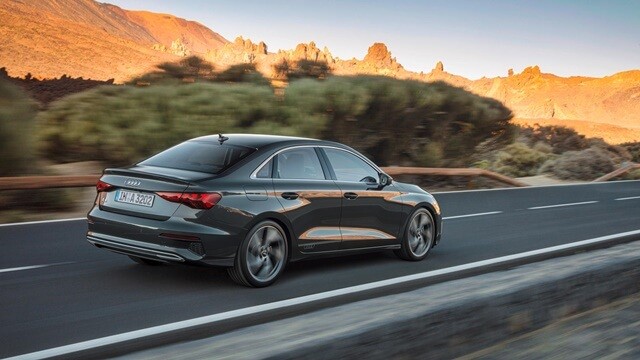 hong-sau-audi-a3-sedan