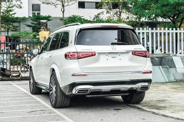hong-xe-Mercedes-Maybach-GLS480