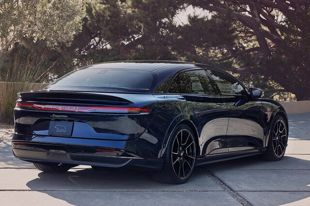 hong-xe-lucid-air-sapphire