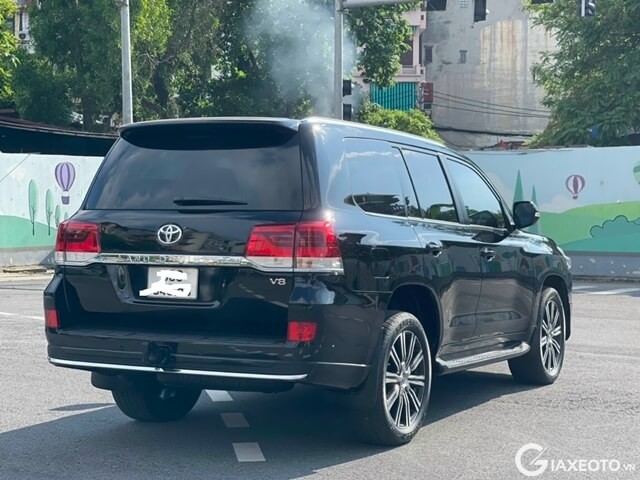 hong-xe-toyota-land-cruiser-2021