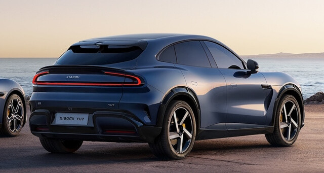 hong-xe-xiaomi-yu7