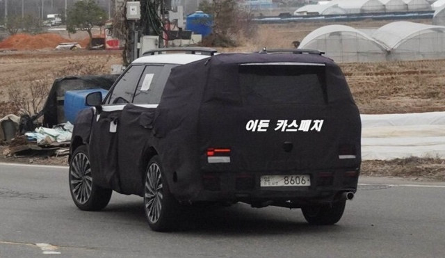 hyundai-santafe-plug-in-hybrid