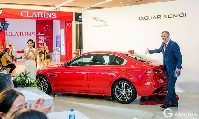 jaguar-xe-ra-mat-tai-viet-nam